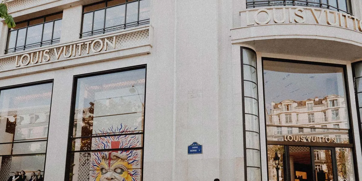 Luxe winkelen München (18 Stores): Valentino, Cartier, Giorgio Armani & Co.