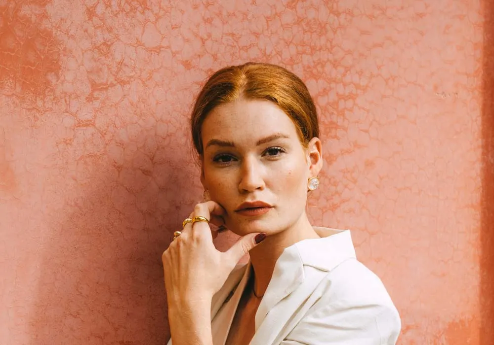 Interview met Jana Heinisch: Over haar leven als piloot, haar radioshow & haar modellencarrière
