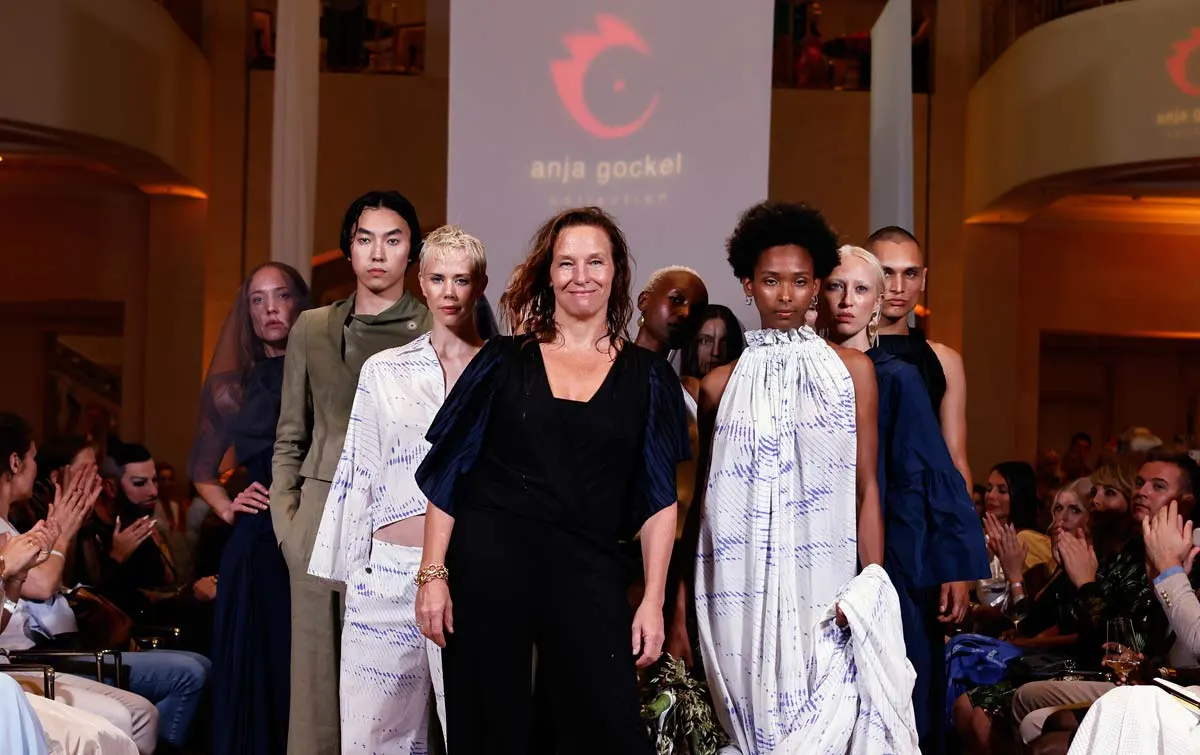 Anja Gockel Modeshow: Tijdloze elegantie & expressieve mode - FW 2023 zomer
