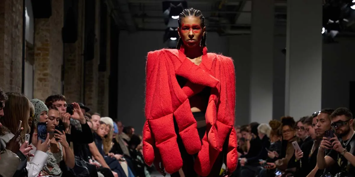 LD-13 x Berlin Fashion Week 2024: contrasten, scherpe kleuren & gedurfde structuren