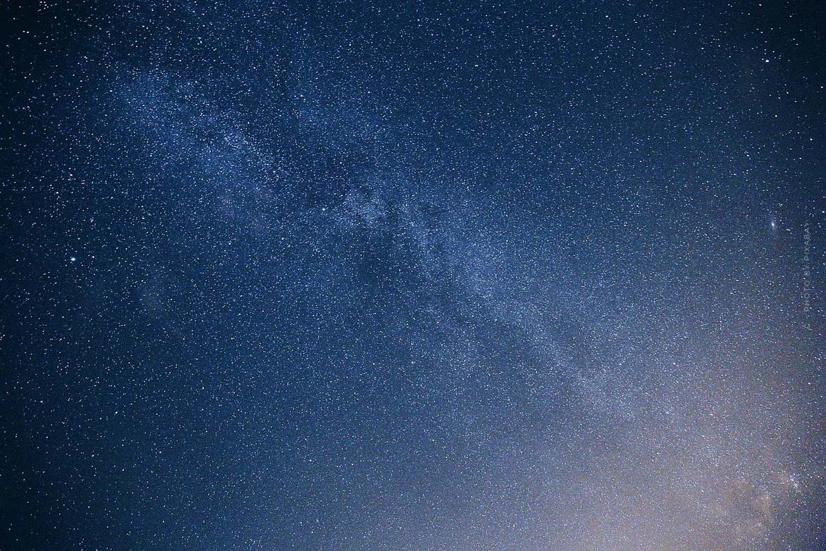 sternenhimmel-milkyway-foto-fotografie-fotograf-lernen-stern-sterne-stars-galaxie-galaxy-universum